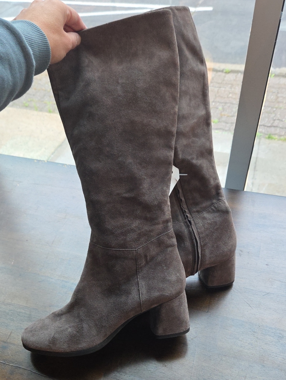 Geox Size 10 Women's Tall Suede Block Heel Boots - Gray